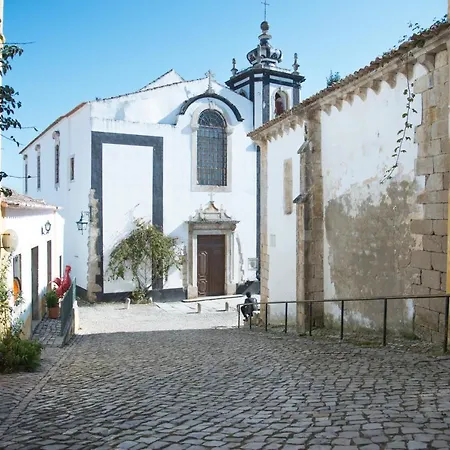 Charlie's Gasthof Ferrel (Leiria)
